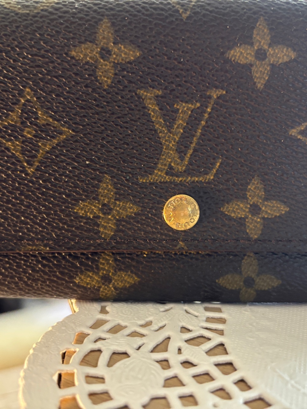 Louis Vuitton Monogram Canvas wallet Card Holder in Brown